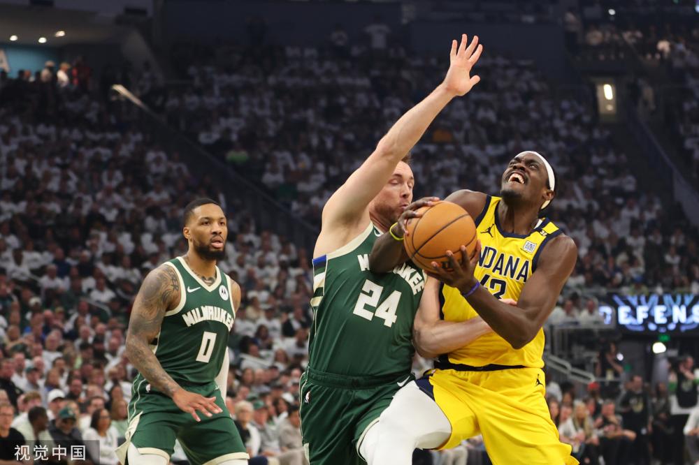 的一匹黑马 的一匹黑马