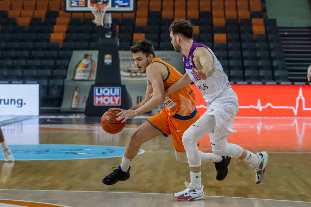 何能引发豪 何能引发豪